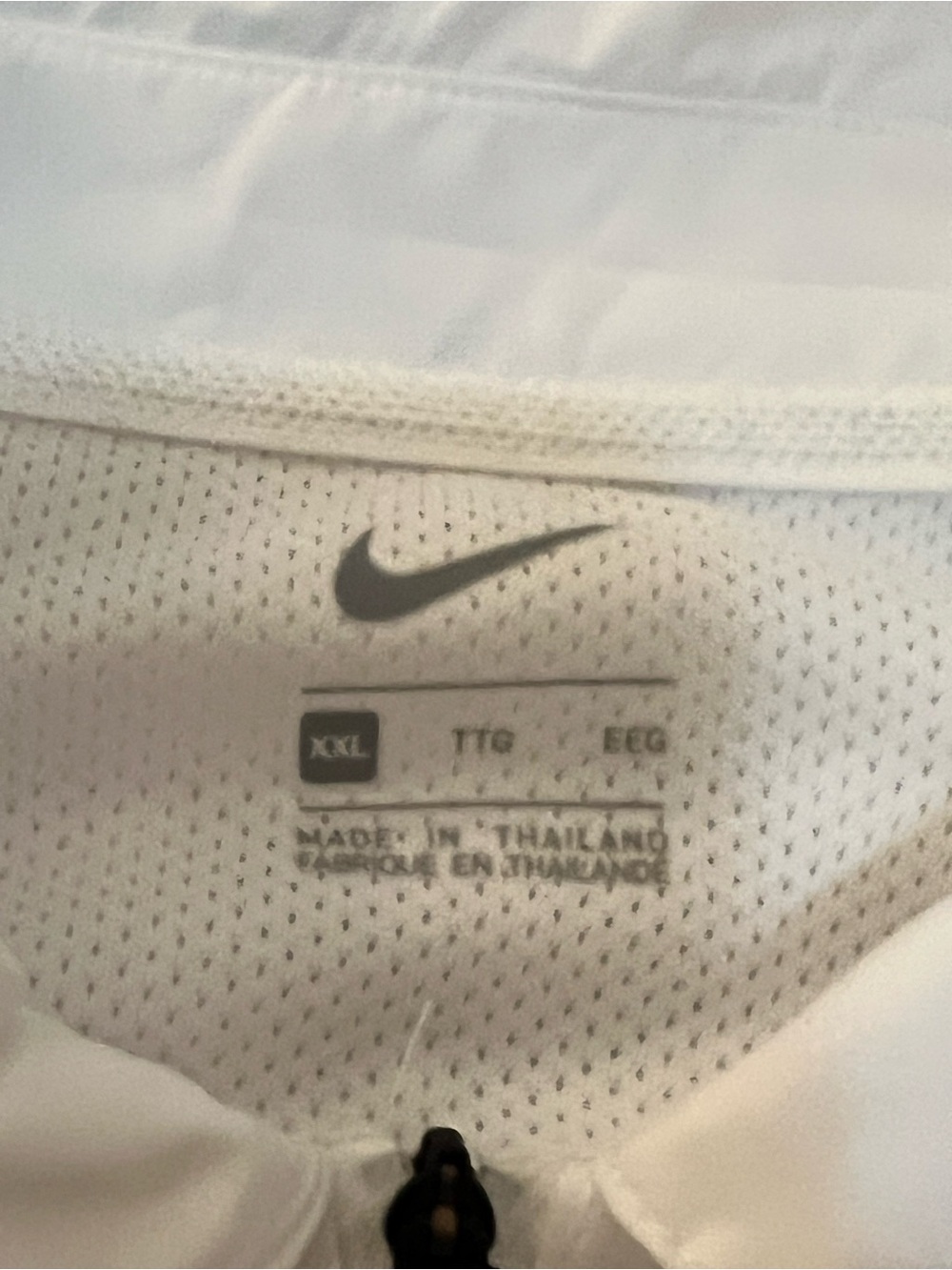 Nike Men’s White and Black Slick Pullover Size XXL - Perfect For Big & Tall - Picture 5 of 15